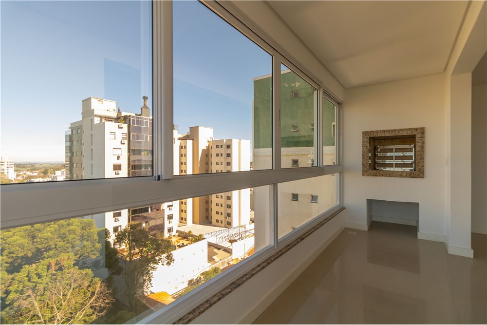 Apartamento à venda com 3 quartos, 134m² - Foto 5