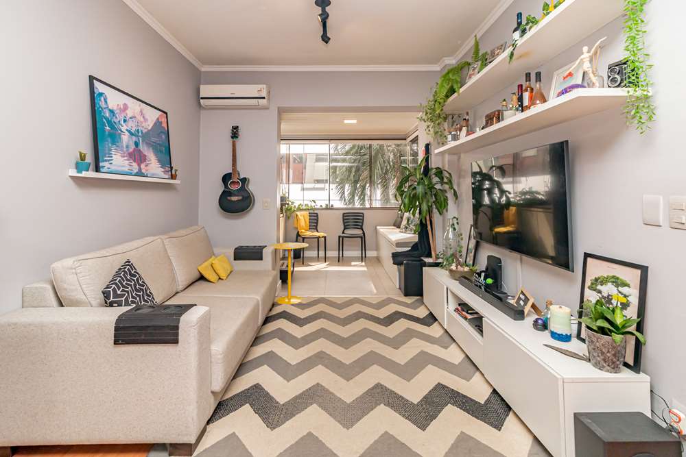 Apartamento à venda com 2 quartos, 70m² - Foto 3