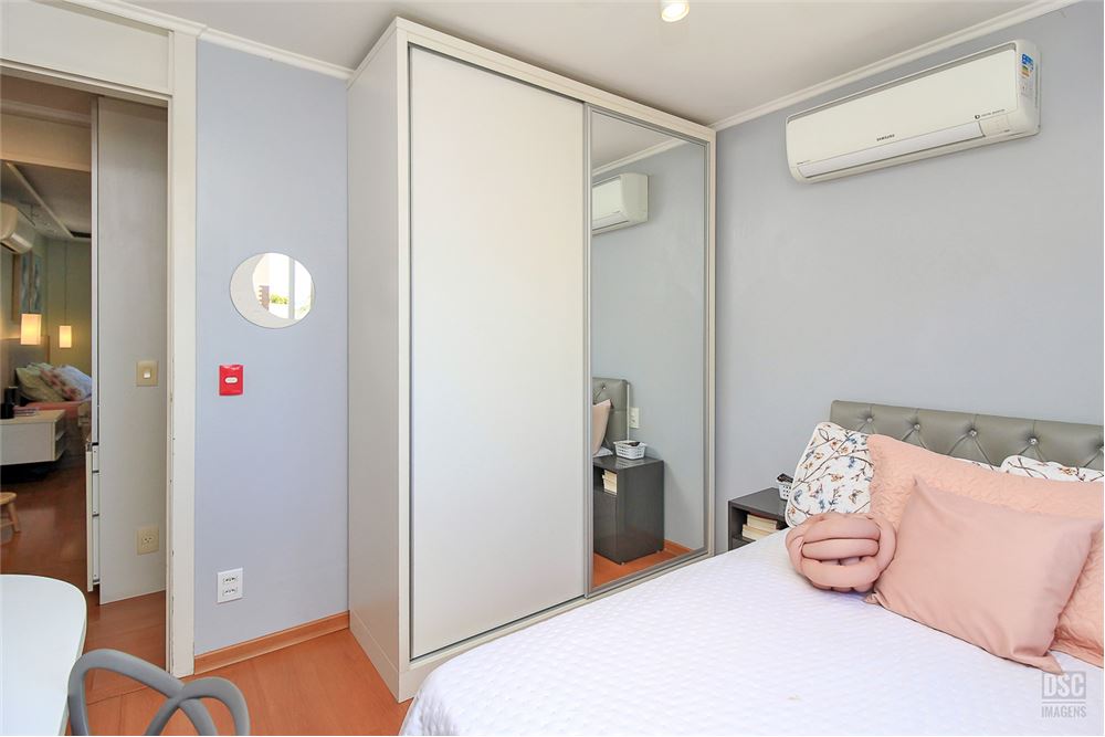 Casa de Condomínio à venda com 3 quartos, 200m² - Foto 18