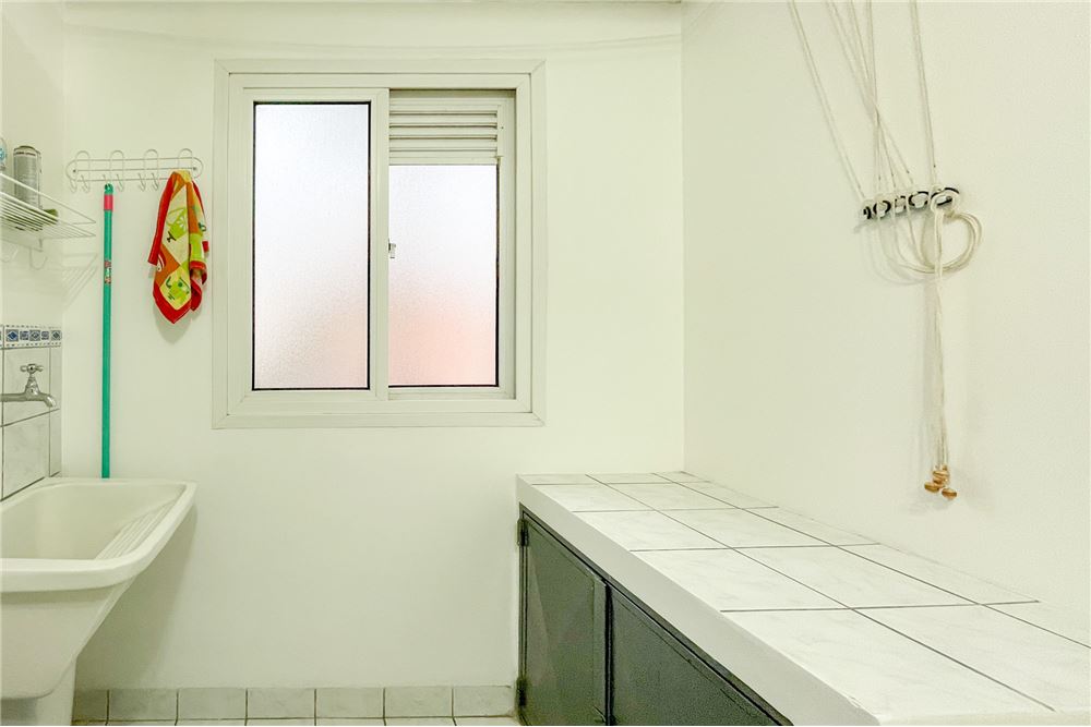 Apartamento à venda com 1 quarto, 36m² - Foto 10