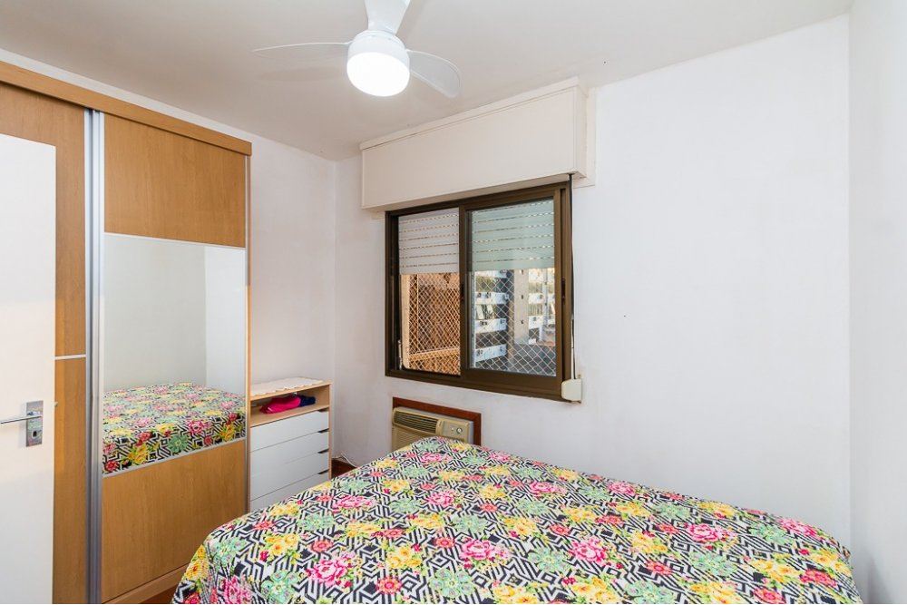 Apartamento à venda com 3 quartos, 123m² - Foto 13