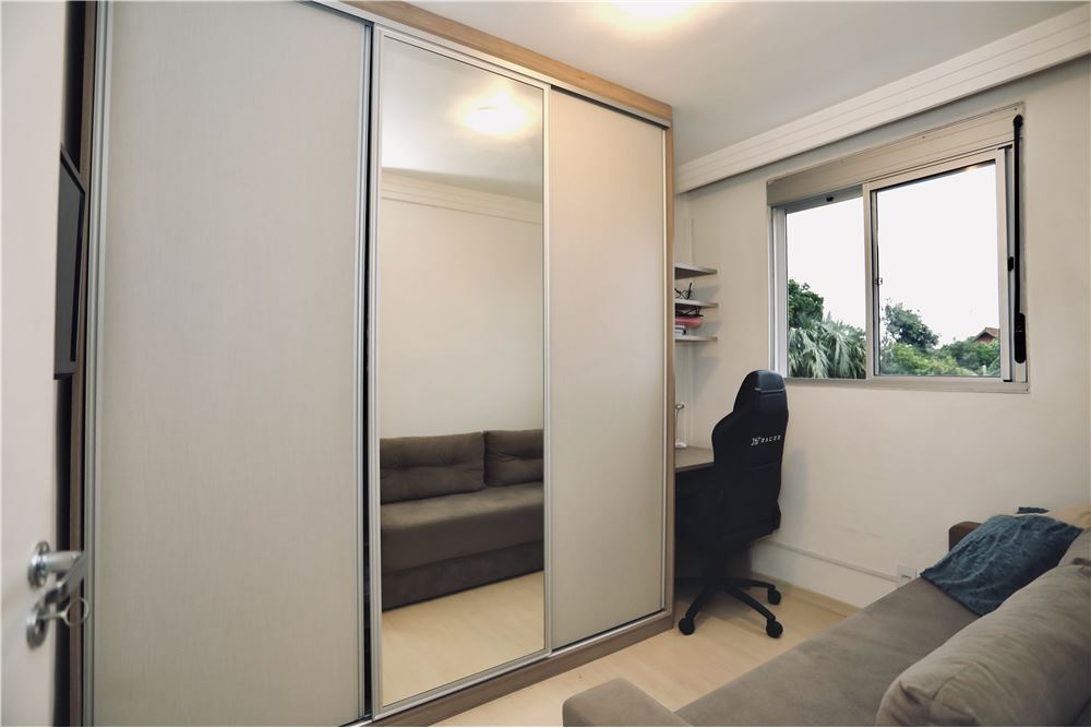 Apartamento à venda com 2 quartos, 78m² - Foto 11