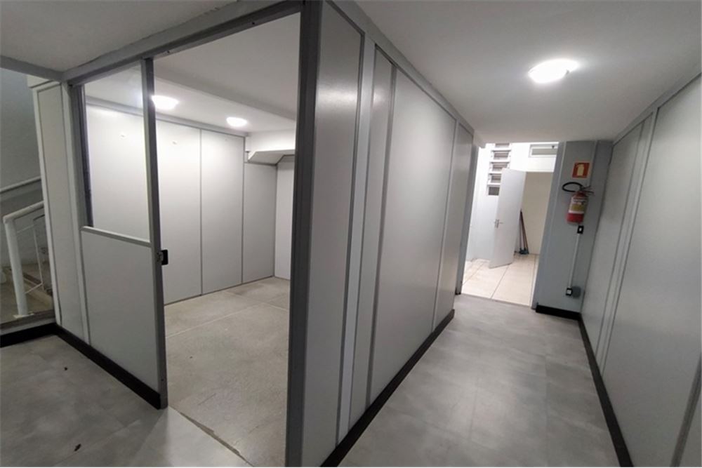 Prédio Inteiro para alugar, 555m² - Foto 16