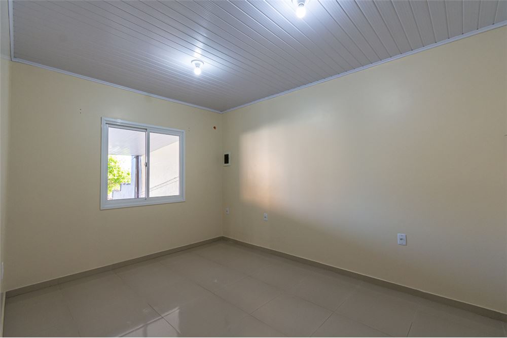 Casa à venda com 2 quartos, 210m² - Foto 11