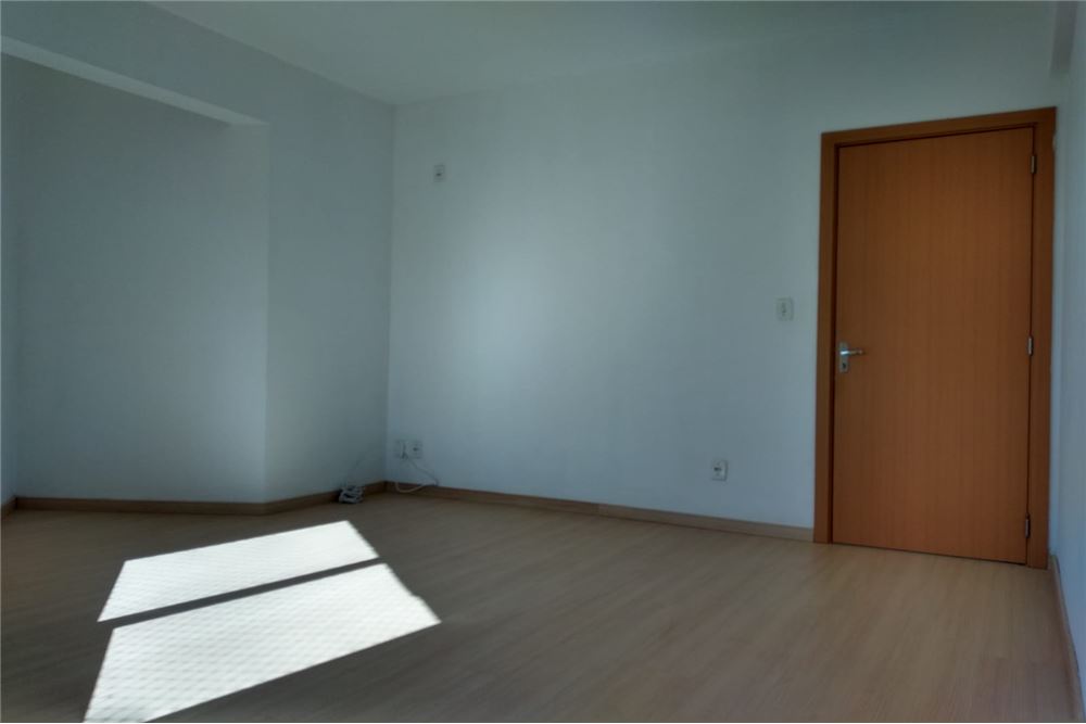 Apartamento à venda com 2 quartos, 93m² - Foto 11