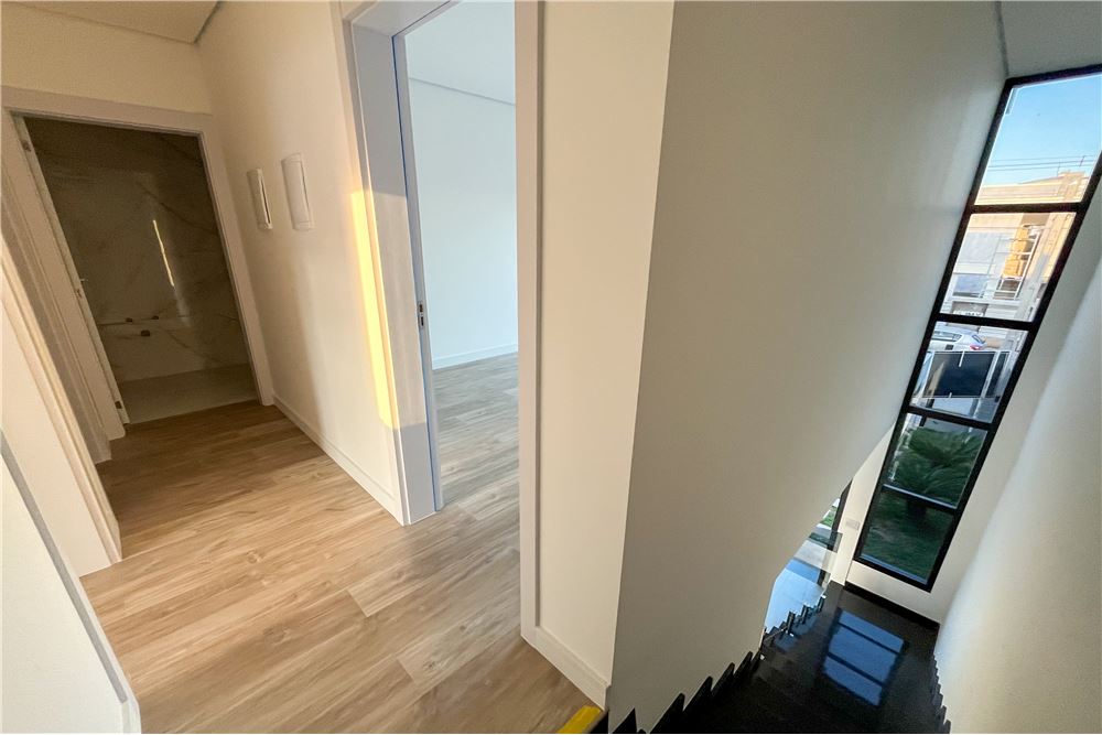 Casa à venda com 3 quartos, 114m² - Foto 16