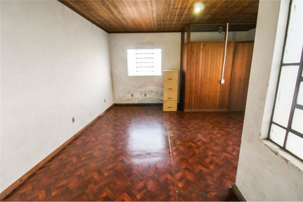 Casa à venda com 2 quartos, 172m² - Foto 5