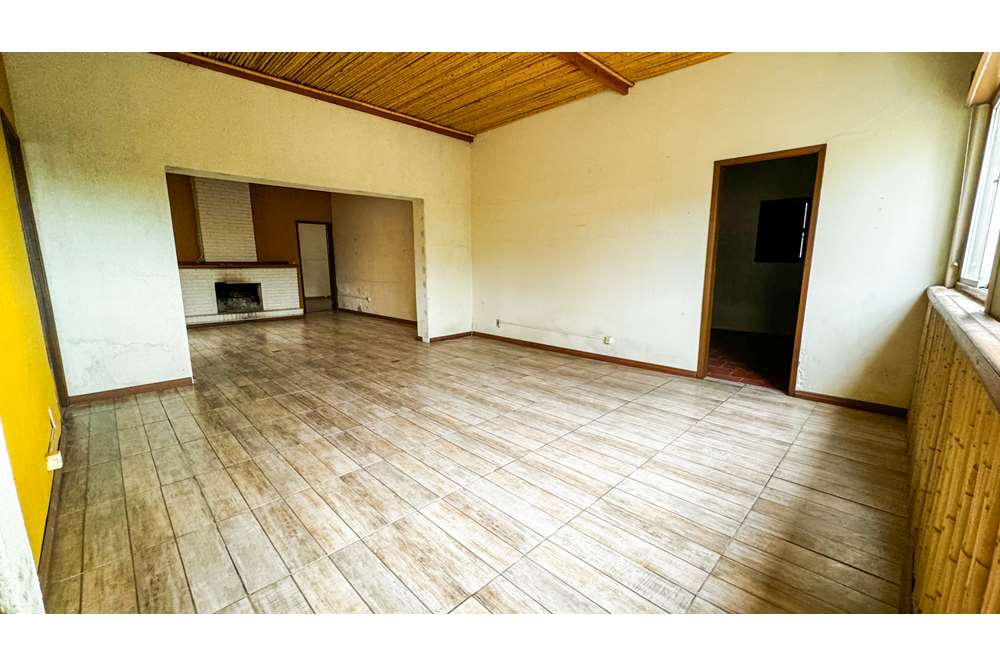 Casa à venda com 3 quartos, 230m² - Foto 6