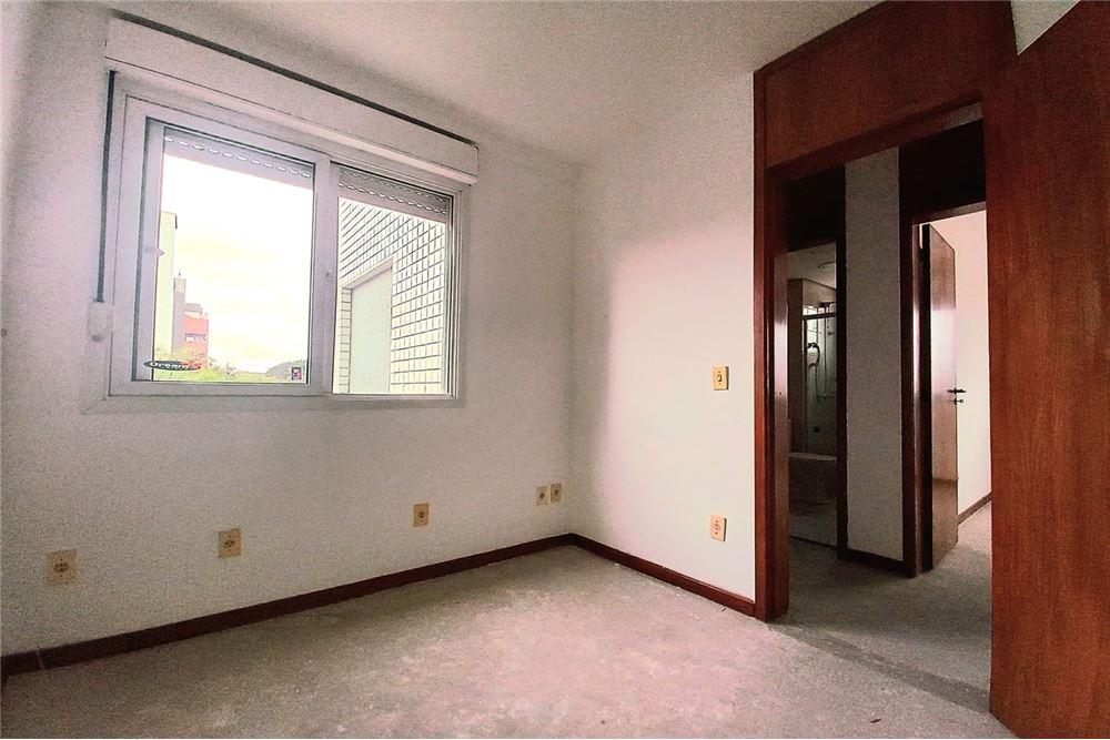 Apartamento à venda com 3 quartos, 148m² - Foto 15