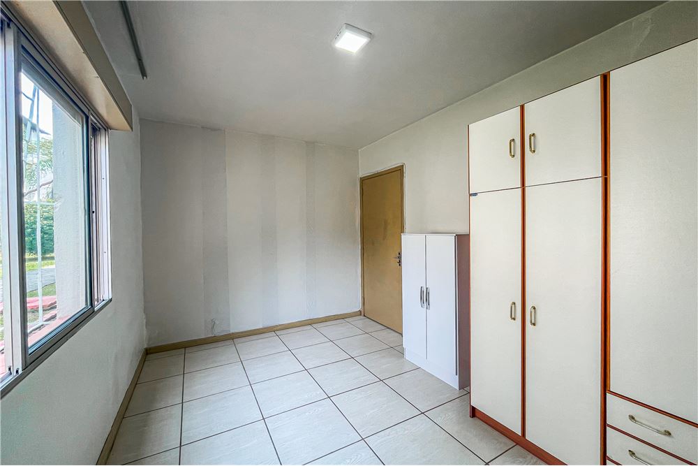 Apartamento à venda com 2 quartos, 52m² - Foto 7