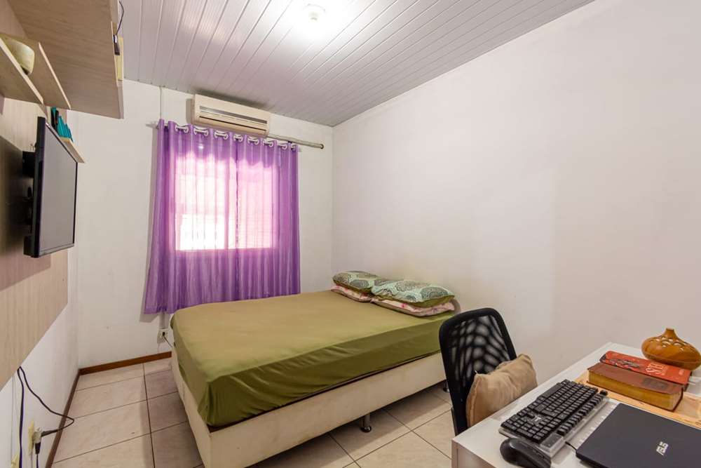 Casa à venda com 2 quartos, 100m² - Foto 12