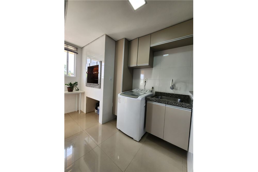 Apartamento à venda com 2 quartos, 108m² - Foto 8