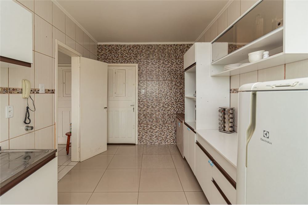 Apartamento à venda com 2 quartos, 69m² - Foto 22