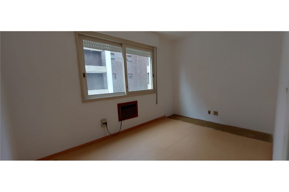 Apartamento à venda com 3 quartos, 144m² - Foto 13