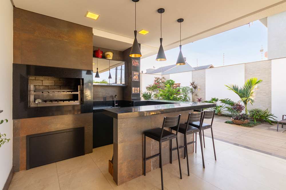 Casa à venda com 3 quartos, 380m² - Foto 17