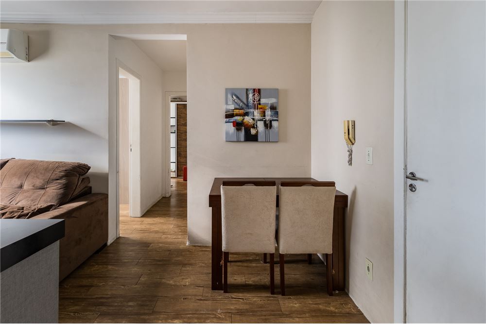 Apartamento à venda com 2 quartos, 48m² - Foto 4