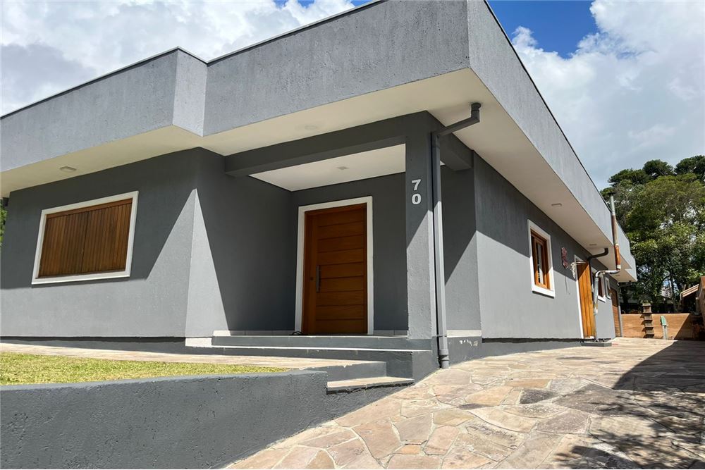 Casa à venda com 4 quartos, 164m² - Foto 2