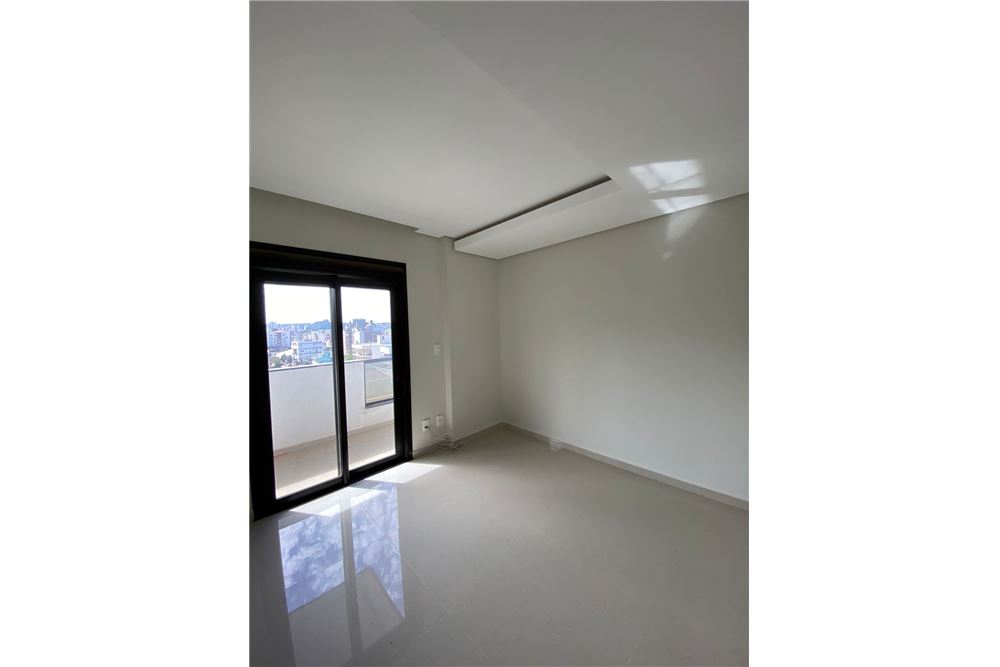 Apartamento à venda com 3 quartos, 225m² - Foto 11