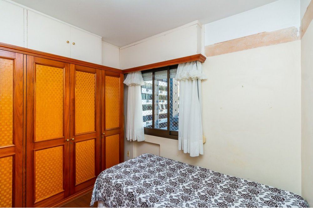 Apartamento à venda com 3 quartos, 123m² - Foto 12