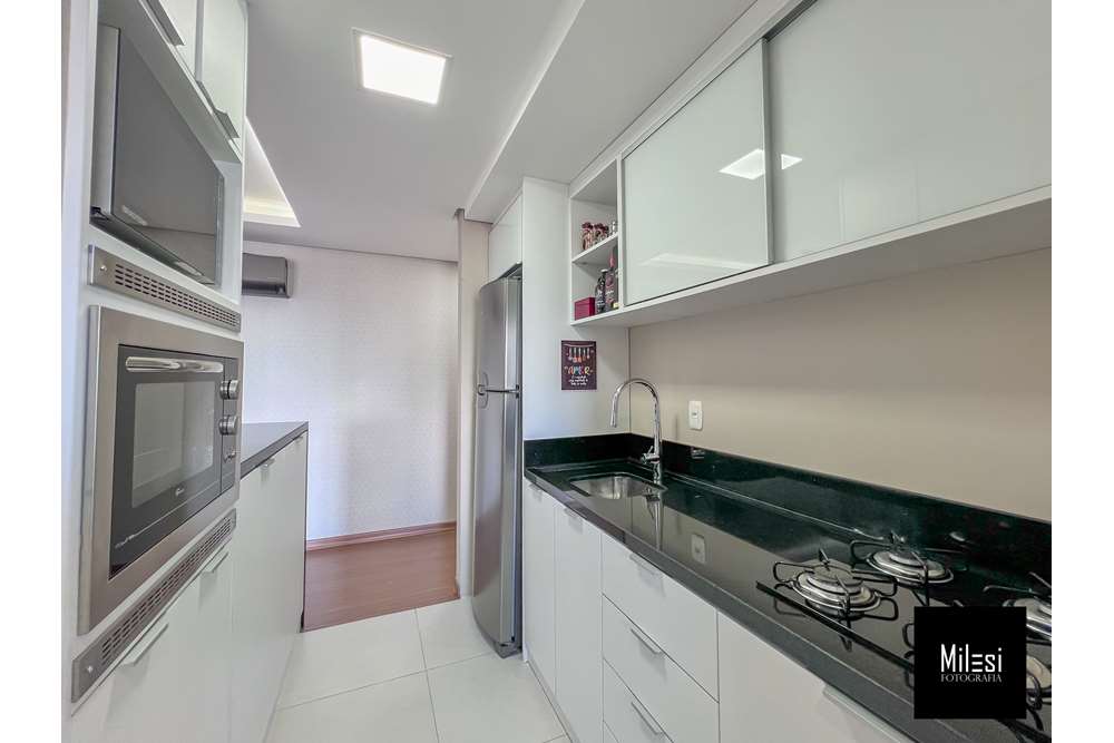 Apartamento à venda com 3 quartos, 96m² - Foto 10