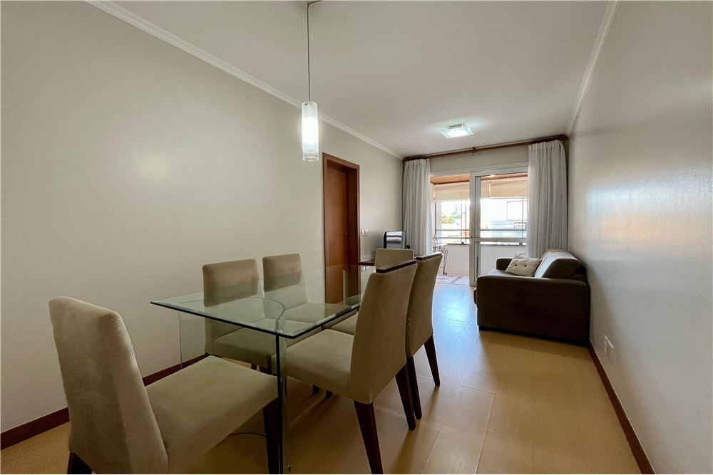 Apartamento à venda com 3 quartos, 73m² - Foto 1