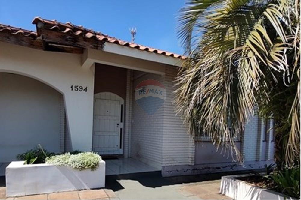 Casa - Alugar - Passo Fundo , Rio Grande do Sul - L_110593cf-1031-44bb-beed-155b713f50b6.jpg - 610271045-1153