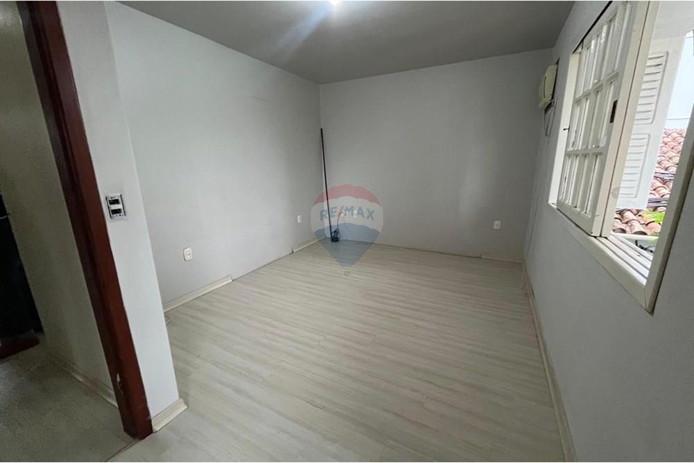 Casa - Alugar - Santa Maria , Rio Grande do Sul - WhatsApp Image 2025-06-02 at 17.00.56 (2).jpeg - 610451013-87