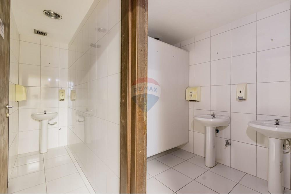 Cj. Comercial/ Sala - Venda - Porto Alegre , Rio Grande do Sul - WhatsApp Image 2025-10-02 at 10.07.31.jpeg - 612511065-1