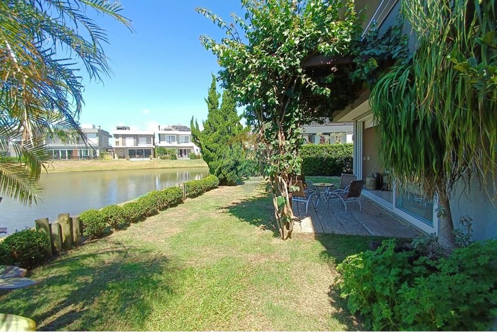 Casa de Condomínio - Venda - Capão da Canoa , Rio Grande do Sul - A.jpg - Jardim Externo - 612671063-1