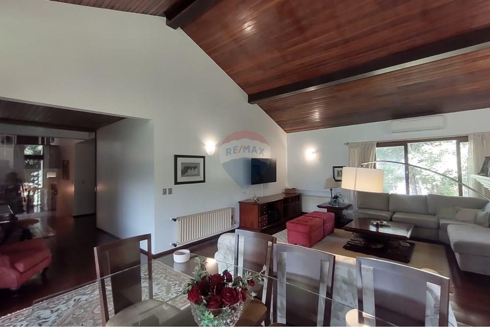 Casa - Venda - Canela , Rio Grande do Sul - WhatsApp Image 2026-02-22 at 13.05.49.jpeg - 610131041-95