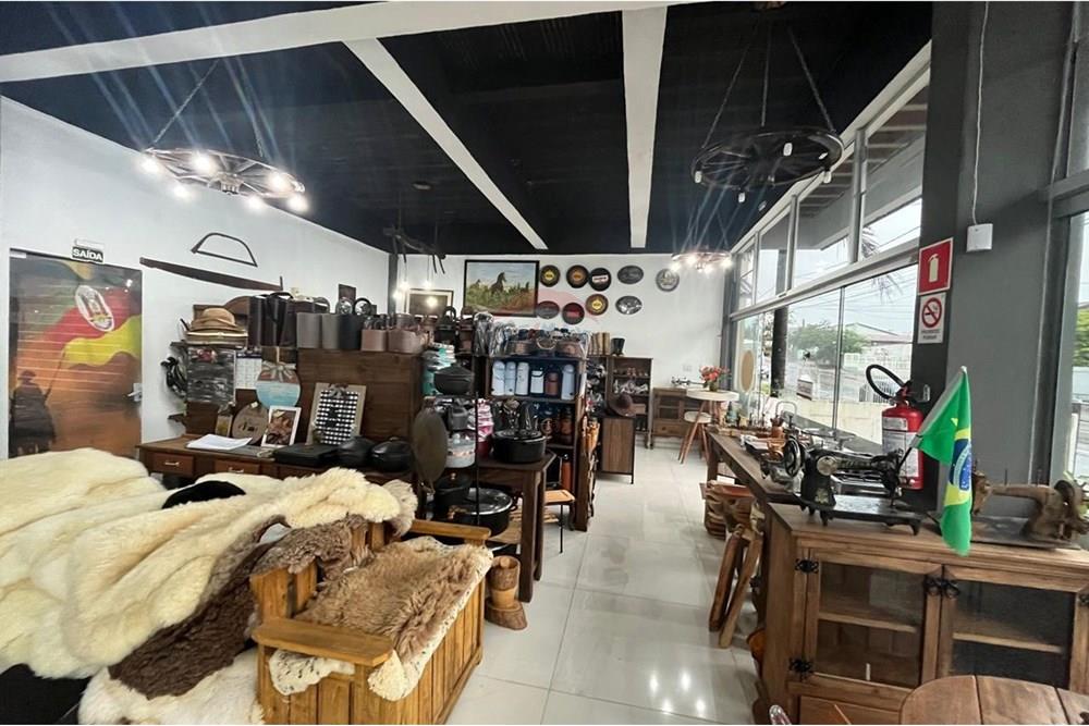 Casa Comercial - Venda - Santa Cruz do Sul , Rio Grande do Sul - WhatsApp Image 2025-05-29 at 20.16.29 (5).jpeg - 612741028-36