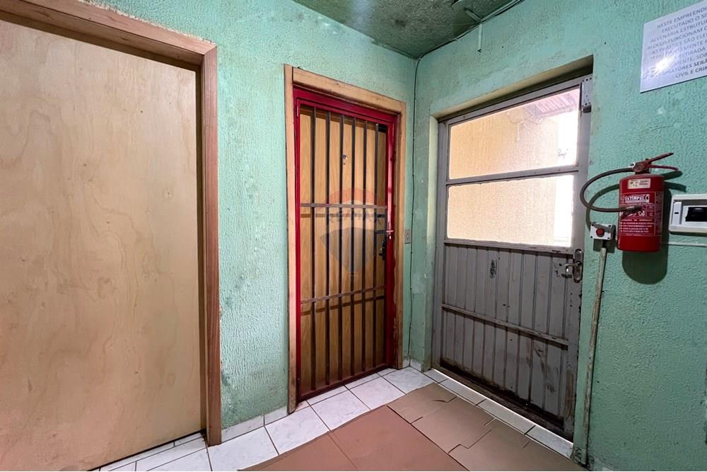 Gyvenamasis - Butas - São Leopoldo , Rio Grande do Sul - BR - Porta 1.jpg - Lodžija - 610461003-20