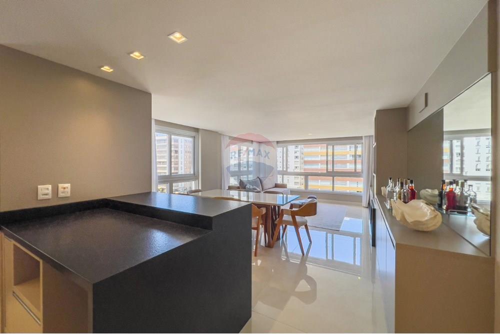 Apartamento - Venda - Capão da Canoa , Rio Grande do Sul - Imagem do WhatsApp de 2025-11-07 à(s) 21.36.33_5d829adc.jpg - Sala - 612671052-9