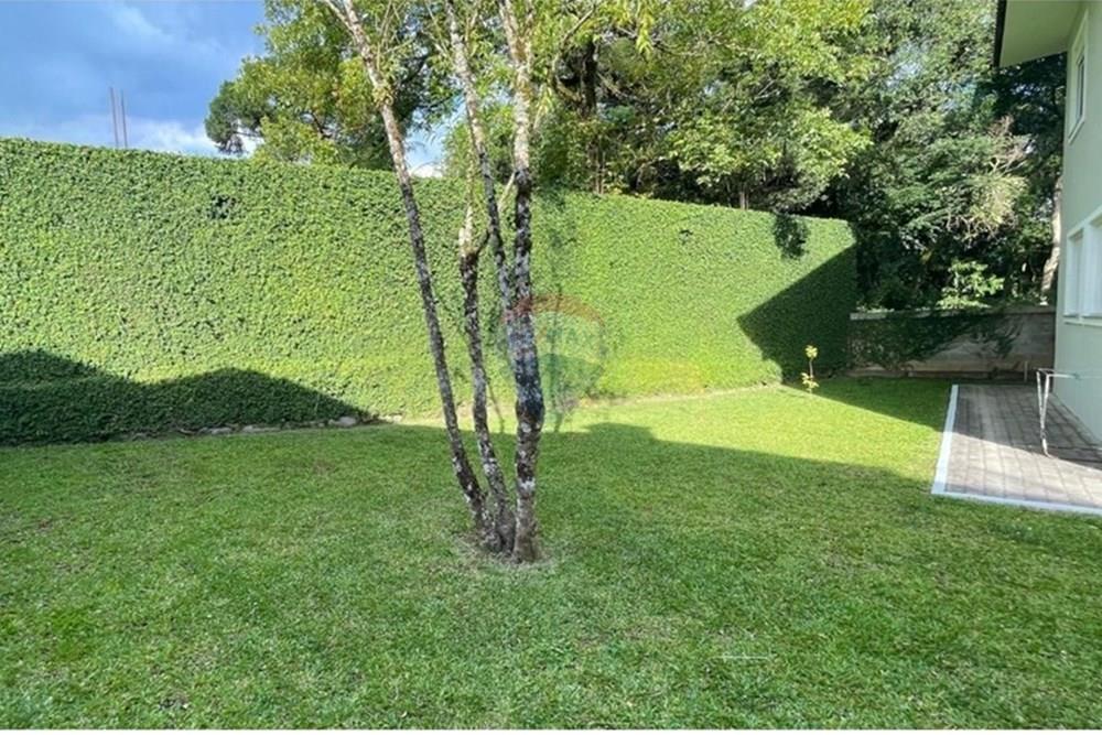 Casa - Venda - Gramado , Rio Grande do Sul - WhatsApp Image 2025-09-30 at 13.29.22 (1).jpeg - 610131049-11