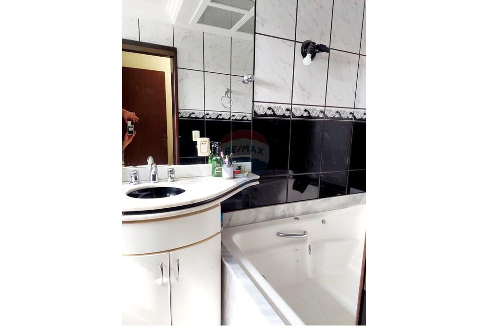 Casa - Venda - Cachoeirinha , Rio Grande do Sul - WhatsApp Image 2025-05-05 at 14.05.29 (4).jpeg - 612551062-61