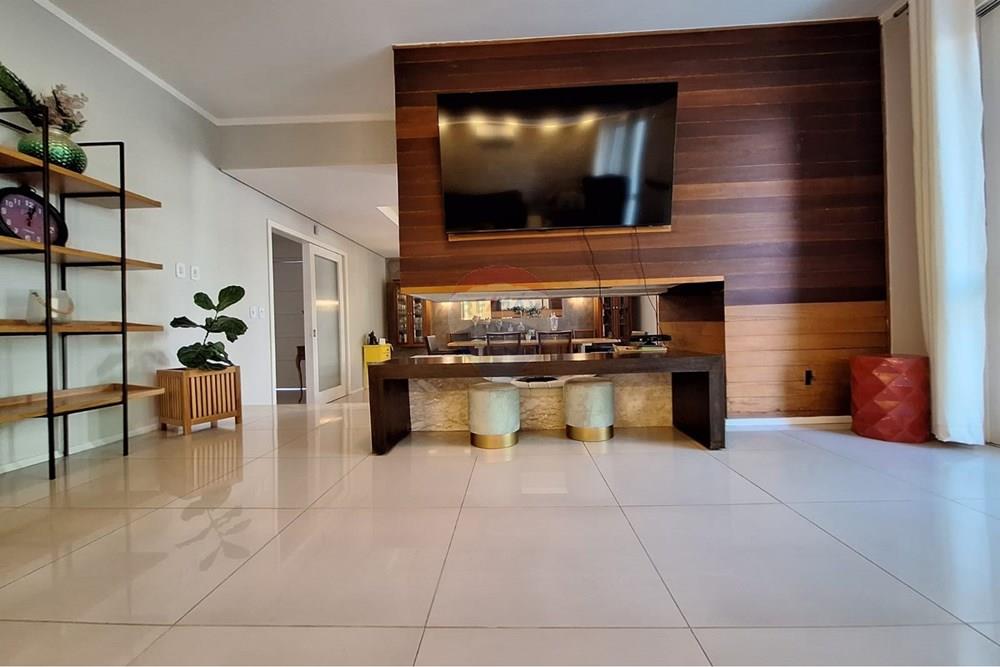 Casa - Venda - Santa Maria , Rio Grande do Sul - WhatsApp Image 2026-03-27 at 14.58.44.jpeg - 610451046-9