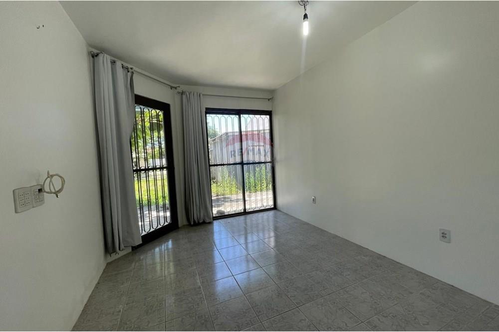 Casa - Venda - Santa Maria , Rio Grande do Sul - Imagem do WhatsApp de 2025-12-11 à(s) 16.19.09_e7f07fe7.jpg - 610471008-10