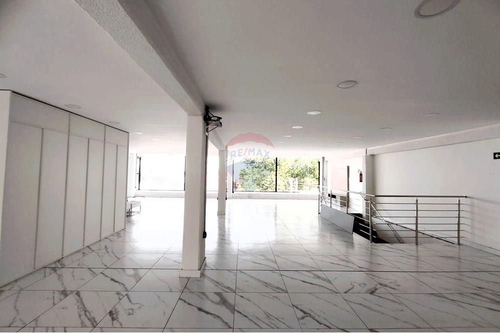 Prédio - Venda - Cachoeirinha , Rio Grande do Sul - Imagem do WhatsApp de 2025-11-25 à(s) 10.47.53_325c01de.jpg - 612551070-42