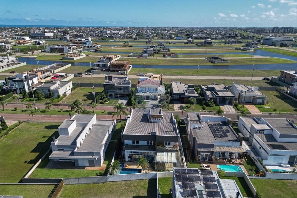 Casa de Condomínio - Venda - Xangri-lá , Rio Grande do Sul - IMG-20250426-WA0023.jpg - 612671032-36