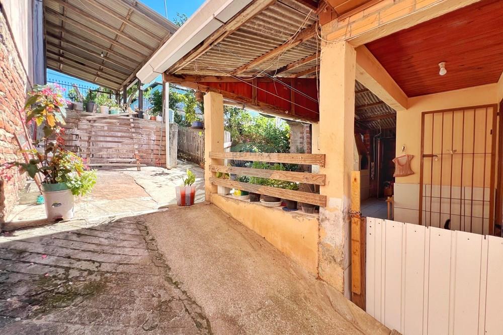 Casa - Venda - São Leopoldo , Rio Grande do Sul - Pátio 6.jpg - Corredor - 610461004-20