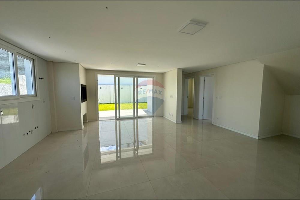 Casa de Condomínio - Alugar - Santa Maria , Rio Grande do Sul - e3798b28-eb88-4c88-8a86-ada89b7c3837.jpg - 610471020-24