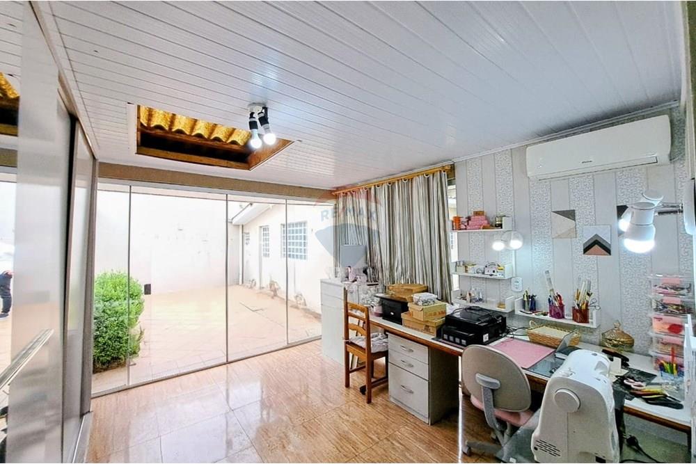 Casa - Venda - Passo Fundo , Rio Grande do Sul - WhatsApp Image 2025-11-12 at 22.18.37 (2).jpeg - 610351083-4