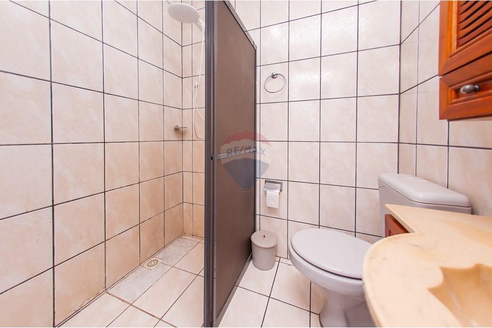 Casa - Venda - Montenegro , Rio Grande do Sul - BANHEIRO SOCIAL CASA SUPERIOR.jpg - Banheiro - 610091023-46