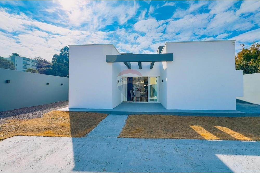 Casa - Venda - Erechim , Rio Grande do Sul - WhatsApp Image 2026-01-07 at 10.42.53.jpeg - Fachada - 612761035-14