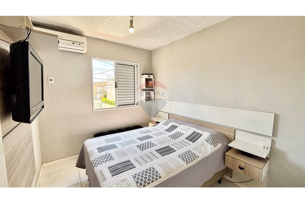 Sobrado - Venda - Canoas , Rio Grande do Sul - IMG_5829.jpg - Quarto principal - 610241026-73