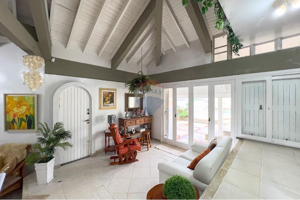 Sobrado - Venda - Xangri-lá , Rio Grande do Sul - Imagem do WhatsApp de 2025-07-22 à(s) 12.24.34_45fd3619.jpg - Sala de estar - 612671063-7