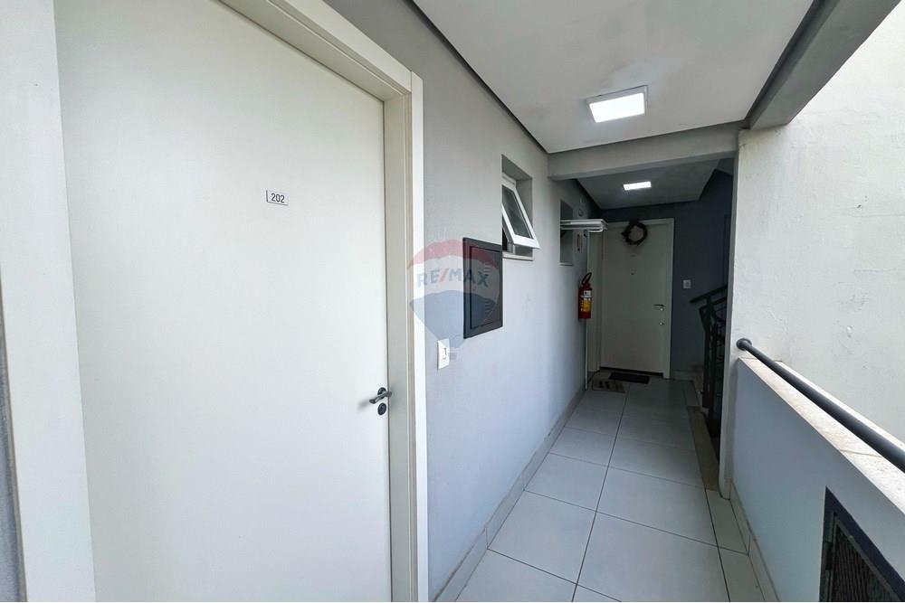 Kitnet - Venda - São Leopoldo , Rio Grande do Sul - Porta.jpg - Corredor - 610461003-41