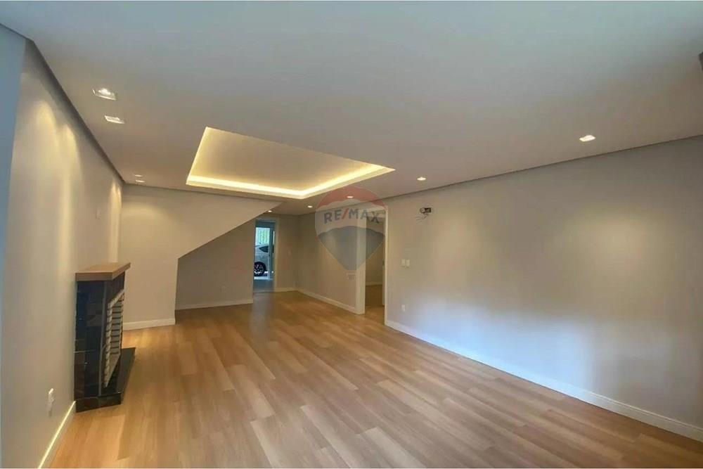 Casa - Venda - Gramado , Rio Grande do Sul - WhatsApp Image 2025-09-30 at 13.29.14 (1).jpeg - 610131049-11