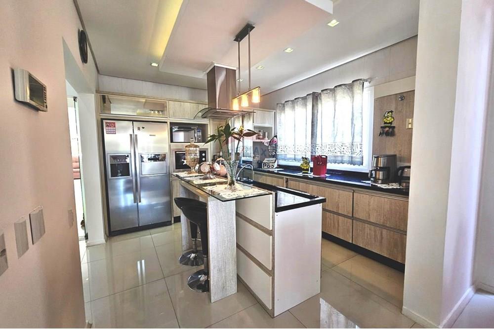 Sobrado - Venda - Esteio , Rio Grande do Sul - WhatsApp Image 2025-01-20 at 16.26.48 (1).jpeg - 612561001-271