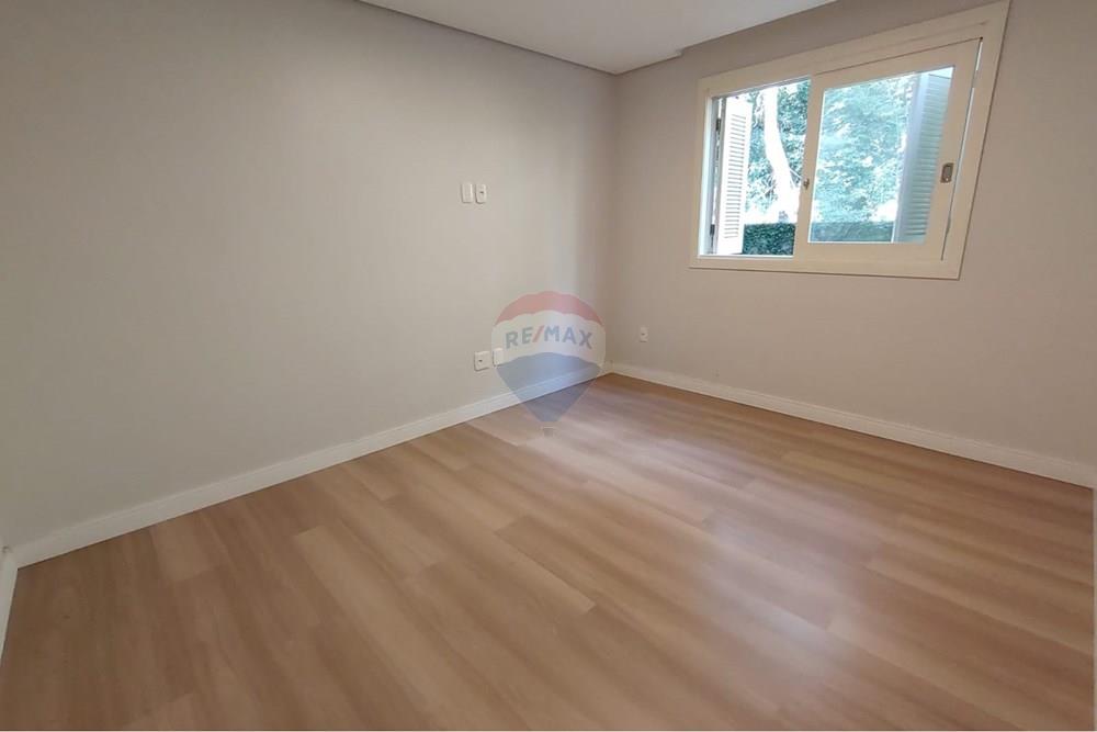 Casa - Venda - Gramado , Rio Grande do Sul - WhatsApp Image 2026-04-01 at 10.16.26 (2).jpeg - 610131041-92